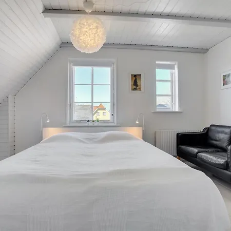 Starki - 800m From The Sea By Interhome Apartmán